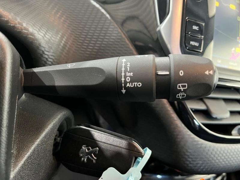 Used PEUGEOT 208 1.6 BlueHDi 100ch Allure 5p 2017 Dark Blue € 10490 in Lesménils