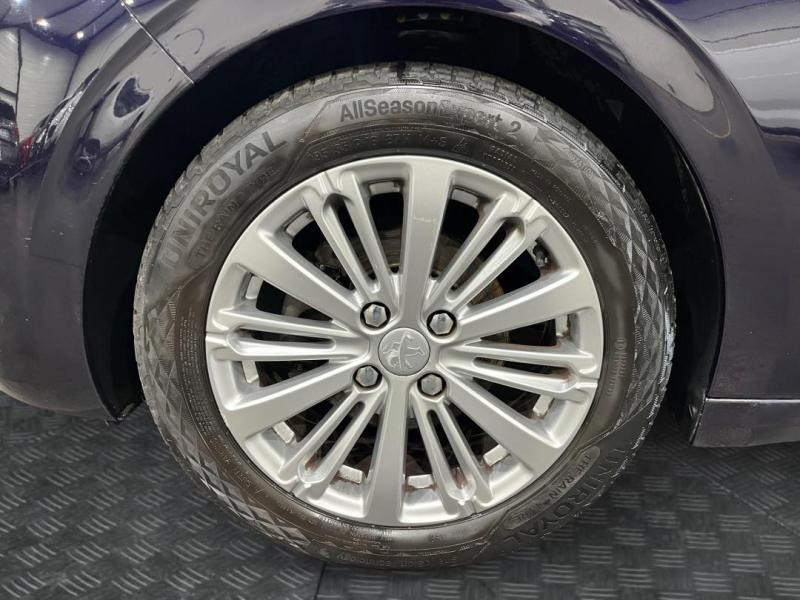 Used PEUGEOT 208 1.6 BlueHDi 100ch Allure 5p 2017 Dark Blue € 10490 in Lesménils