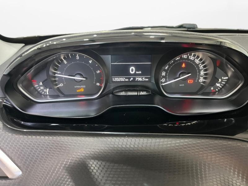 Used PEUGEOT 208 1.6 BlueHDi 100ch Allure 5p 2017 Dark Blue € 10490 in Lesménils