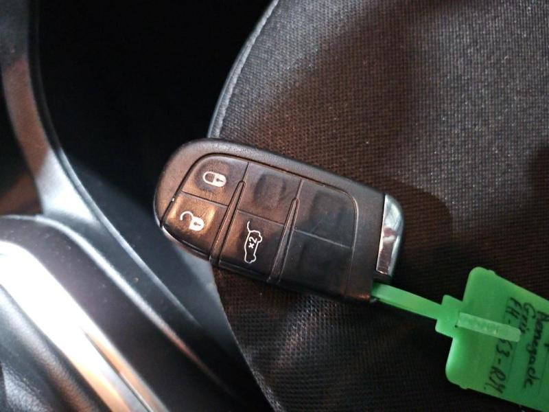 Used JEEP Renegade 1.0 GSE T3 120ch Limited 2019 Granite Crystal € 12790 in Lesménils