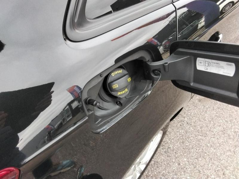 Occasion AUDI A3 Sportback 2.0 TDI 150ch Business line 2017 Noir Mythos 16790 € à Lesménils