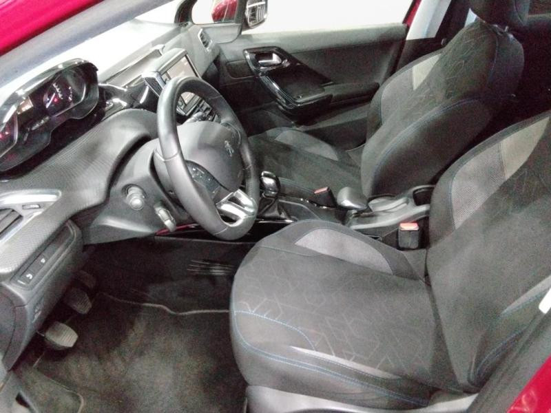 Occasion PEUGEOT 2008 1.5 BlueHDi 100ch E6.c Signature S&S BVM5 86g 2019 Rouge Ultimate 12490 € à Lesménils