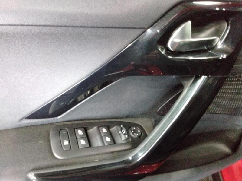 Occasion PEUGEOT 2008 1.5 BlueHDi 100ch E6.c Signature S&S BVM5 86g 2019 Rouge Ultimate 12490 € à Lesménils