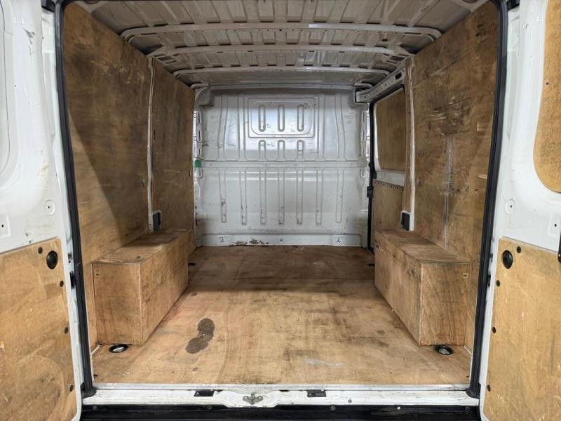 Used PEUGEOT Boxer Fg 333 L1H1 2.2 BlueHDi S&S 120ch Asphalt 2021 Blanc Banquise € 14990 in Lesménils