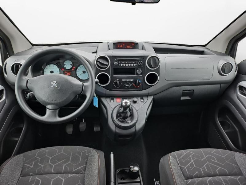 Used PEUGEOT Partner Tepee 1.2 PureTech Active S&S 2018 Blanc Banquise € 12990 in Lesménils