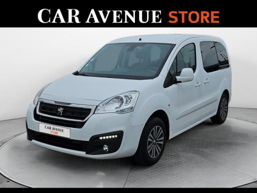 Used PEUGEOT Partner Tepee 1.2 PureTech Active S&S 2018 Blanc Banquise € 12,990 in Lesménils