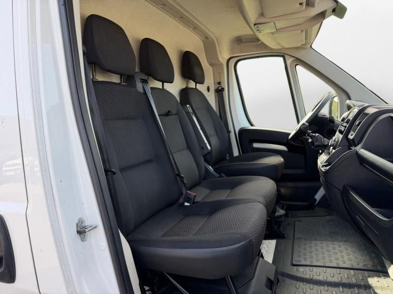 Used PEUGEOT Boxer Fg 330 L1H1 2.2 BlueHDi S&S 120ch Premium 2021 Blanc Banquise € 14990 in Lesménils