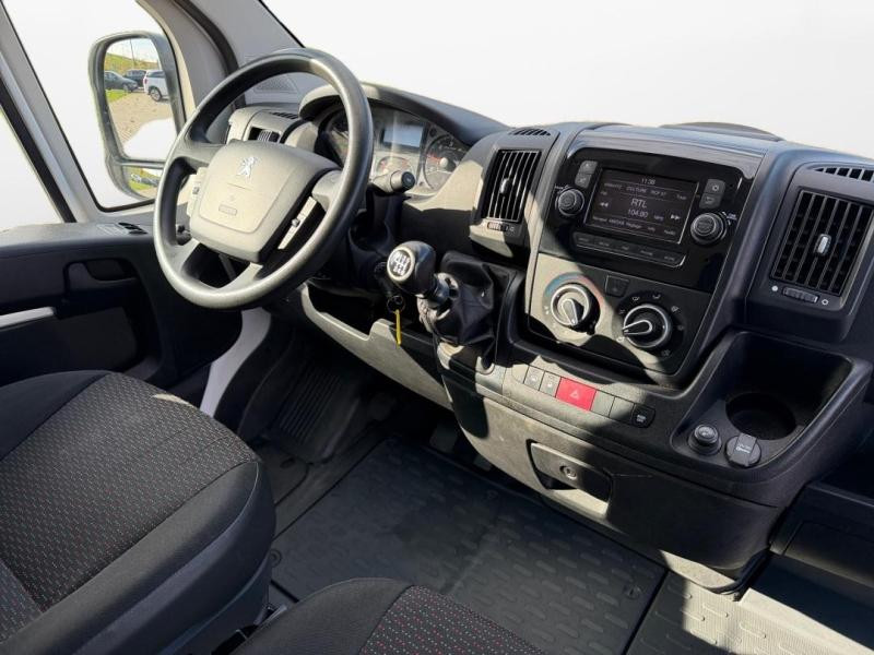 Used PEUGEOT Boxer Fg 330 L1H1 2.2 BlueHDi S&S 120ch Premium 2021 Blanc Banquise € 14990 in Lesménils