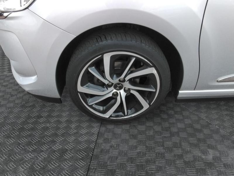 Occasion DS DS 3 PureTech 110ch So Chic S&S EAT6 2018 Noir 9490 € à Lesménils