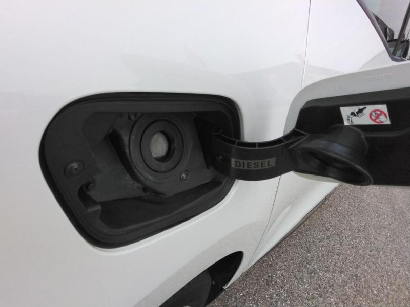 Occasion RENAULT Grand Scenic 1.5 dCi 110ch Energy Intens EDC 2017 Blanc 15490 € à Lesménils