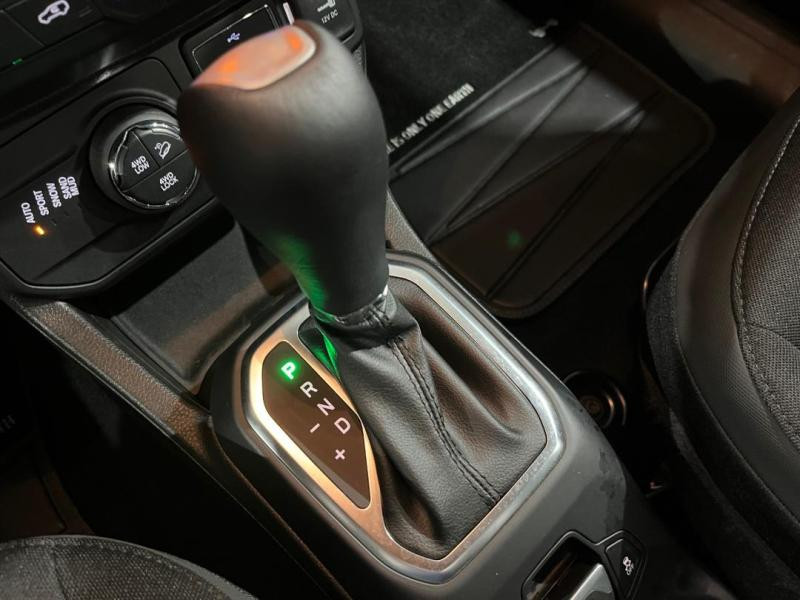 Used JEEP Renegade 1.3 Turbo T4 190ch 4xe Upland AT6 2022 Blanc € 24990 in Lesménils