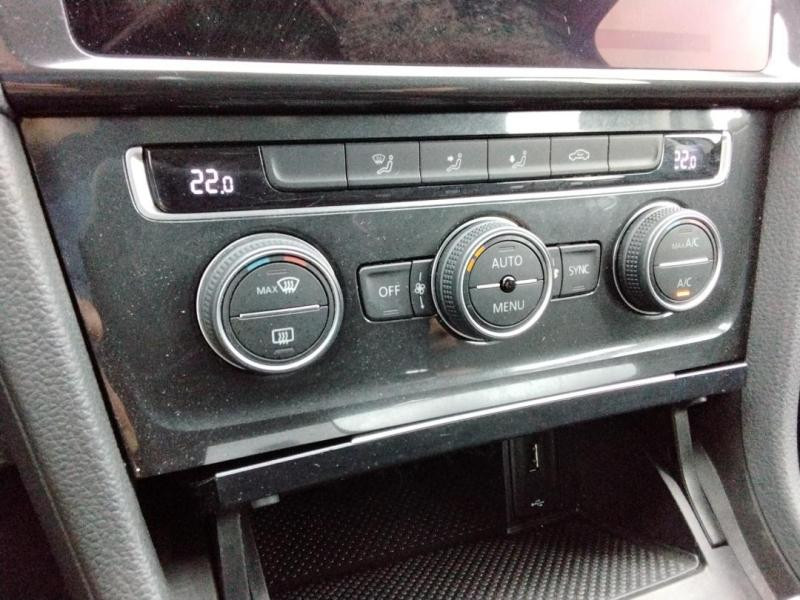 Occasion VOLKSWAGEN Golf 1.0 TSI 115ch Confortline Euro6d-T 5p 2019 Gris 17270 € à Lesménils