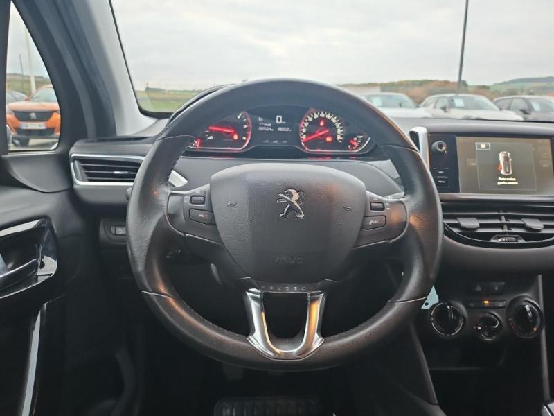 Occasion PEUGEOT 208 1.6 BlueHDi 75ch Active 5p 2015 Gris Aluminium 7990 € à Lesménils