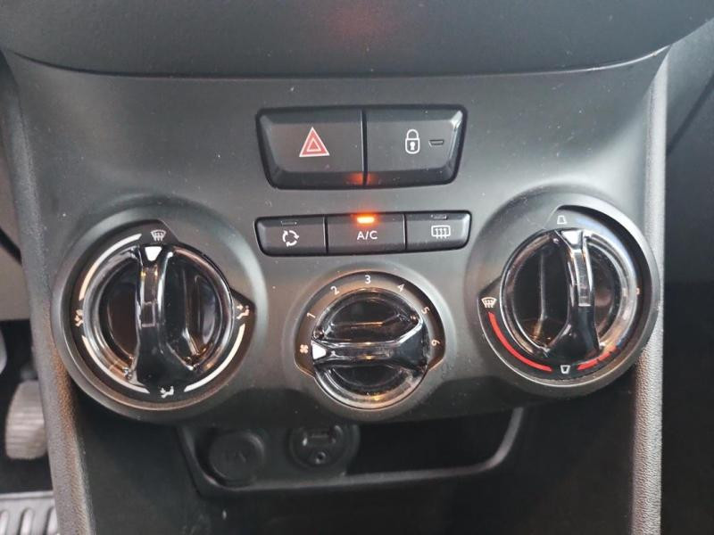 Occasion PEUGEOT 208 1.6 BlueHDi 75ch Active 5p 2015 Gris Aluminium 7990 € à Lesménils