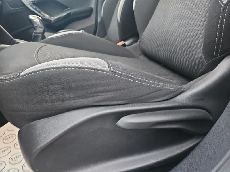 Occasion PEUGEOT 208 1.6 BlueHDi 75ch Active 5p 2015 Gris Aluminium 7990 € à Lesménils