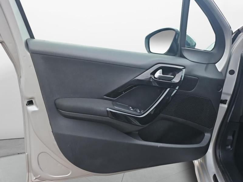 Occasion PEUGEOT 208 1.6 BlueHDi 75ch Active 5p 2015 Gris Aluminium 7990 € à Lesménils