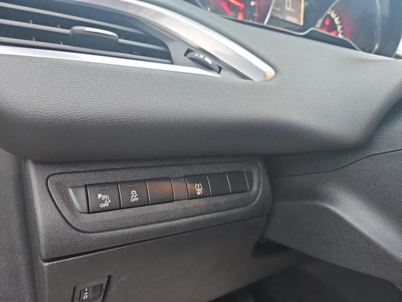 Occasion PEUGEOT 208 1.6 BlueHDi 75ch Active 5p 2015 Gris Aluminium 7990 € à Lesménils