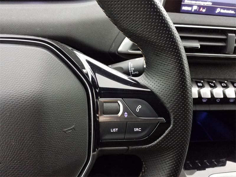 Occasion PEUGEOT 3008 1.2 PureTech 130ch E6.c GT Line S&S 2019 Noir 14490 € à Lesménils