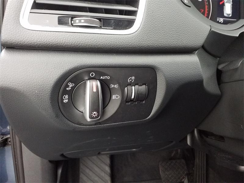 Used AUDI Q3 1.4 TFSI 150ch COD Ambition Luxe S tronic 6 2018 Gris Daytona € 18940 in Lesménils