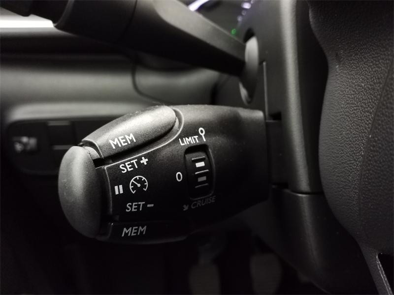 Used CITROEN C3 1.2 PureTech 110ch S&S Saint James 121g 2021 Sable (N) - Blanc Opale € 12290 in Lesménils