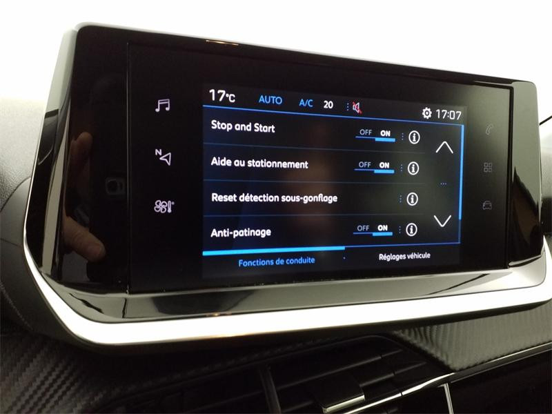 Occasion PEUGEOT 208 1.2 PureTech 100ch S&S Allure 2022 Jaune 12990 € à Lesménils