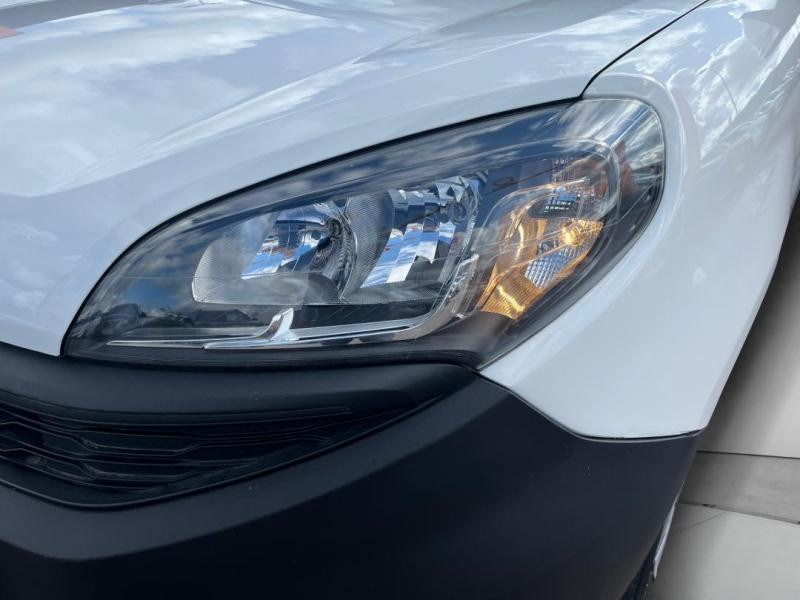 Occasion FIAT Doblo Cargo 1.6 Multijet 105ch 705kg Business 2022 Blanc 14940 € à Lesménils