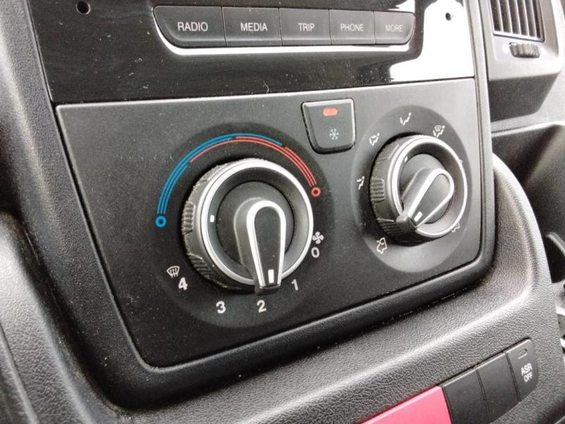 Occasion PEUGEOT Boxer Fg 335 L2H2 2.2 BlueHDi S&S 140ch Premium 2022 Blanc Icy 21970 € à Lesménils