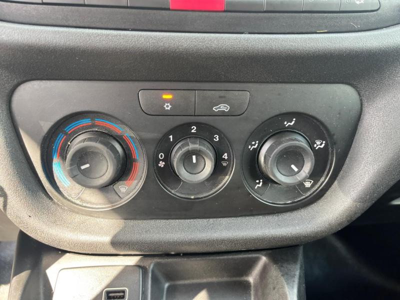 Occasion FIAT Doblo Cargo 1.6 Multijet 105ch 705kg Business 2022 Blanc 14940 € à Lesménils