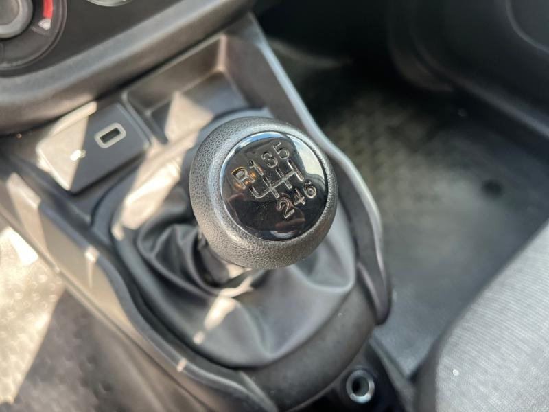 Occasion FIAT Doblo Cargo 1.6 Multijet 105ch 705kg Business 2022 Blanc 14940 € à Lesménils