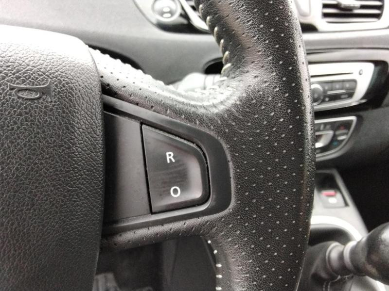 Occasion RENAULT Scenic 1.2 TCe 130ch energy Bose Euro6 2015 2016 Blanc 9970 € à Lesménils