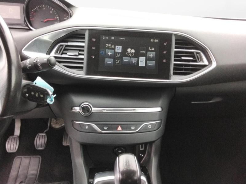 Occasion PEUGEOT 308 1.6 HDi FAP 92ch Active 5p 2014 Gris 9470 € à Lesménils