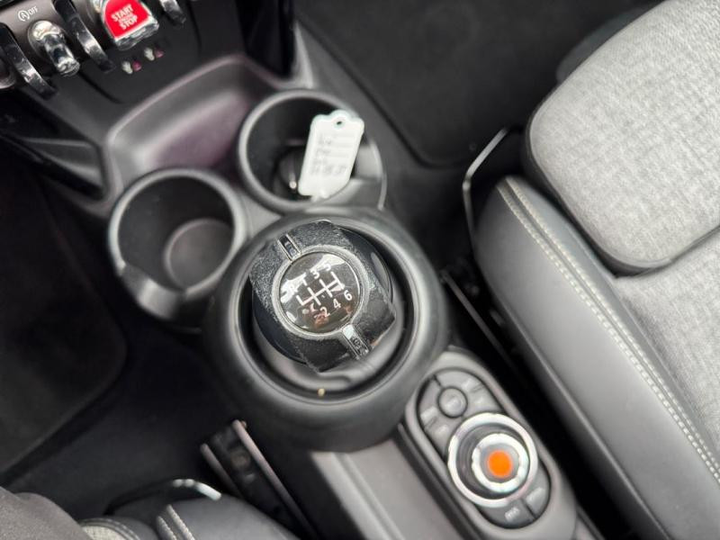 Used MINI Mini One 102ch Heddon Street Euro6d-T 2018 Moonwalk Grey € 15390 in Lesménils