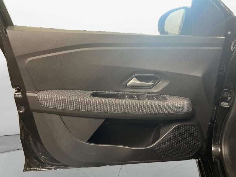 Used DACIA Sandero 1.0 ECO-G 100ch Expression -24 2025 Noir Nacré métallisé € 16990 in Lesménils