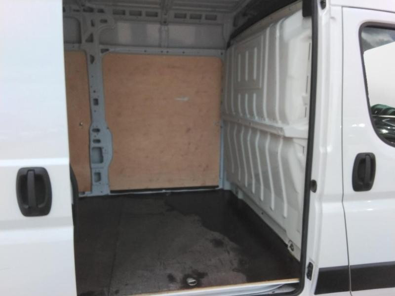 Occasion PEUGEOT Boxer Fg 335 L2H2 2.2 BlueHDi S&S 140ch Premium 2022 Blanc Icy 21970 € à Lesménils