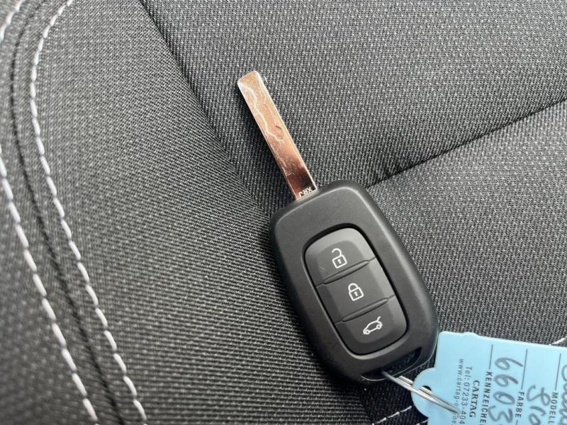 Occasion DACIA Sandero 1.0 ECO-G 100ch Expression -24 2025 Gris Schiste métallisé 16790 € à Lesménils