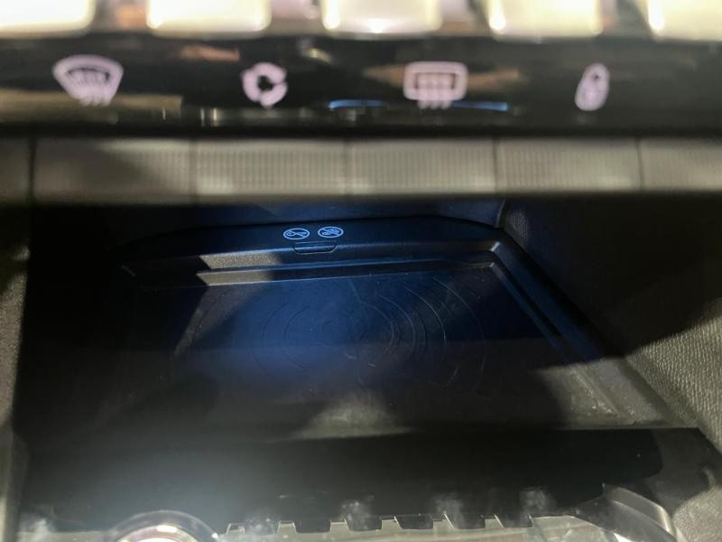 Used PEUGEOT 3008 1.2 PureTech 130ch GT Line S&S EAT8  6cv 2020 Blanc Nacré (S) € 17380 in Lesménils