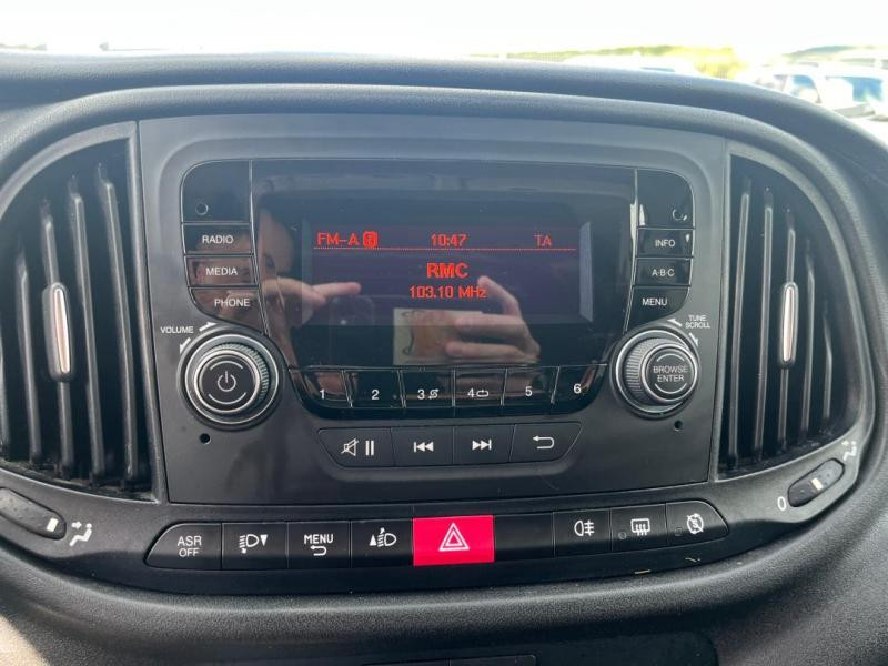 Occasion FIAT Doblo Cargo 1.6 Multijet 105ch 705kg Business 2022 Blanc 14940 € à Lesménils