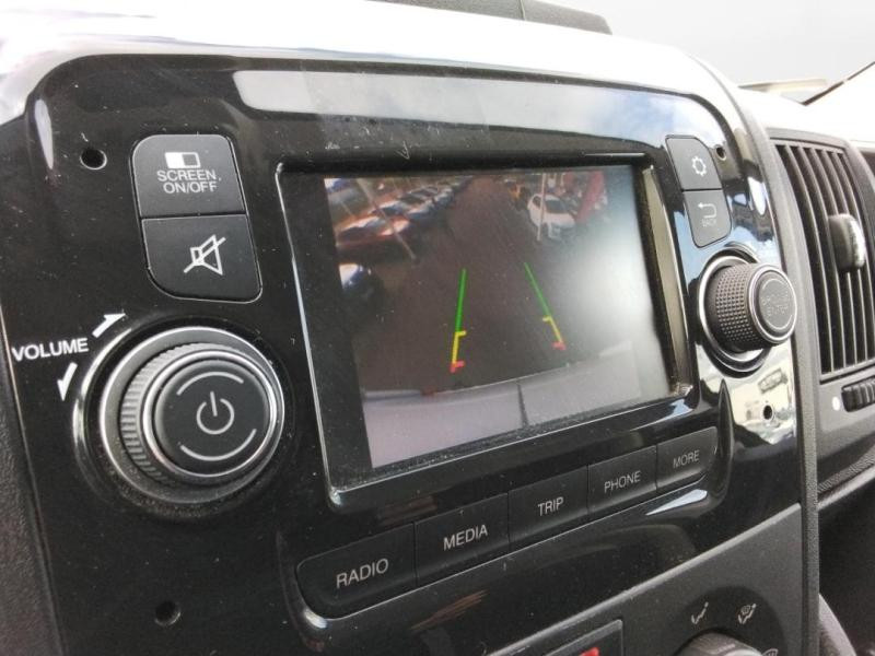 Occasion PEUGEOT Boxer Fg 335 L2H2 2.2 BlueHDi S&S 140ch Premium 2022 Blanc Icy 21970 € à Lesménils