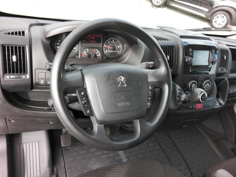 Occasion PEUGEOT Boxer Fg 335 L2H2 2.2 BlueHDi S&S 140ch Premium 2022 Blanc Icy 21970 € à Lesménils