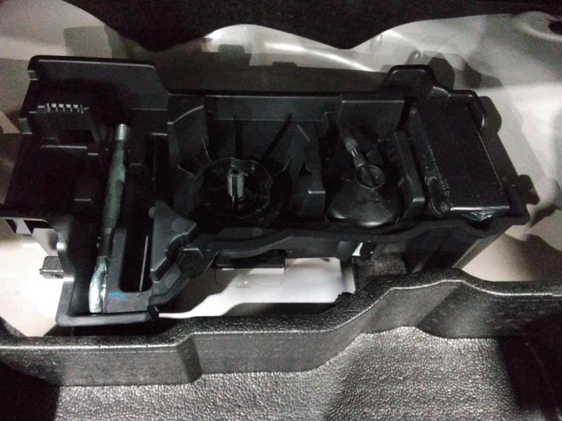 Used PEUGEOT 2008 1.2 PureTech 130ch S&S Roadtrip 2021 Blanc Nacré (N) € 15480 in Lesménils