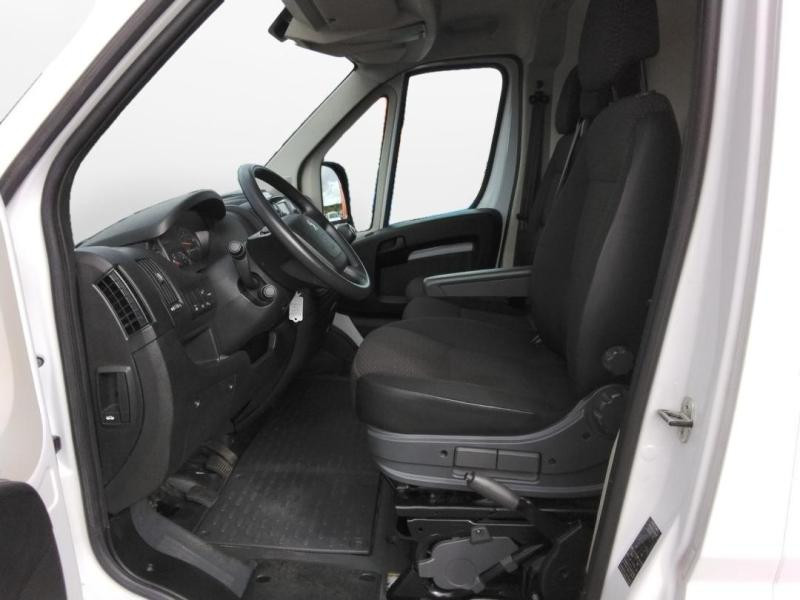 Occasion PEUGEOT Boxer Fg 335 L2H2 2.2 BlueHDi S&S 140ch Premium 2022 Blanc Icy 21970 € à Lesménils