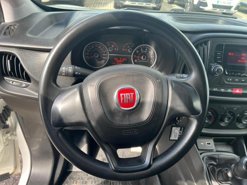 Occasion FIAT Doblo Cargo 1.6 Multijet 105ch 705kg Business 2022 Blanc 14940 € à Lesménils