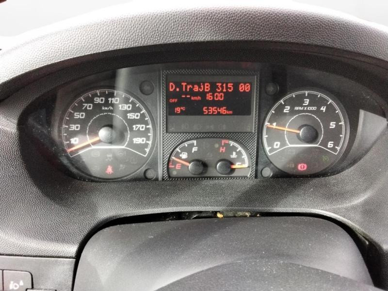 Occasion PEUGEOT Boxer Fg 335 L2H2 2.2 BlueHDi S&S 140ch Premium 2022 Blanc Icy 21970 € à Lesménils