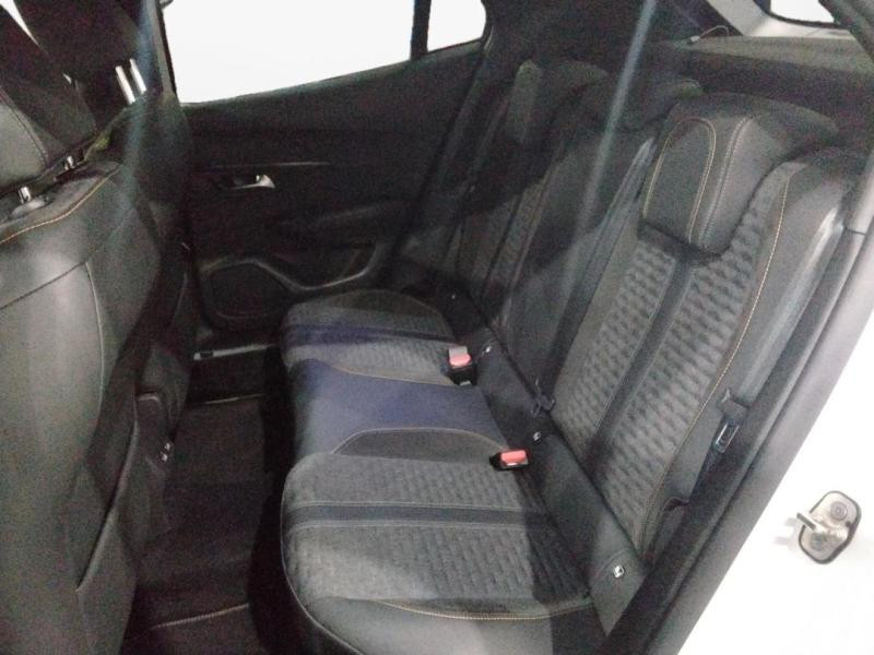 Used PEUGEOT 2008 1.2 PureTech 130ch S&S Roadtrip 2021 Blanc Nacré (N) € 15480 in Lesménils