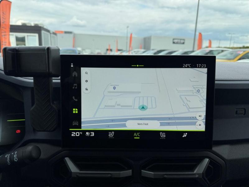 Occasion DACIA Duster 1.2 TCe mild hybrid 130ch Journey 2025 Vert Cèdre métallisé 24870 € à Lesménils