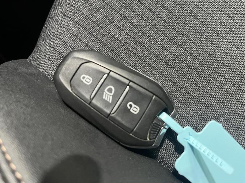 Used PEUGEOT 3008 1.2 PureTech 130ch GT Line S&S EAT8  6cv 2020 Blanc Nacré (S) € 17380 in Lesménils