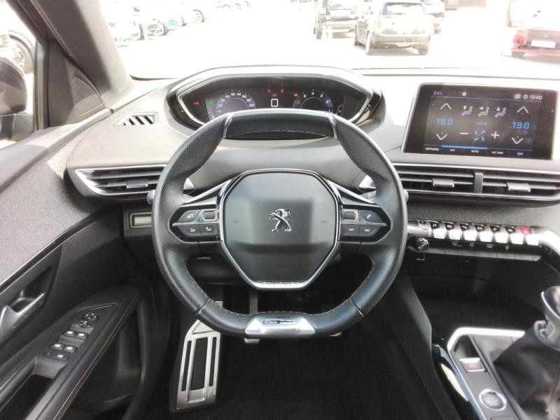 Used PEUGEOT 3008 1.2 PureTech 130ch S&S GT Line 2018 Noir € 14440 in Lesménils