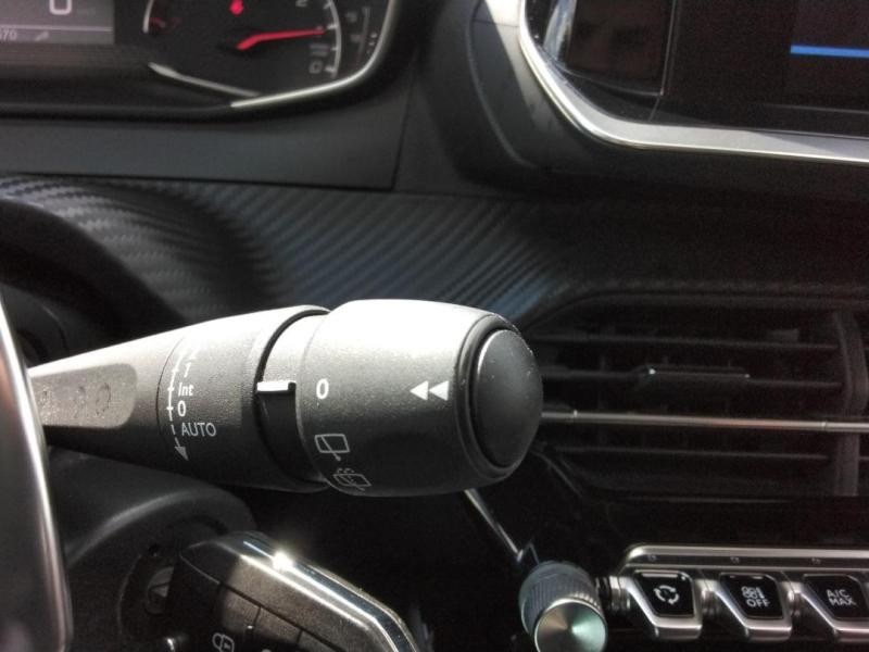 Occasion PEUGEOT 2008 1.2 PureTech 130ch S&S Style EAT8 2021 Rouge Elixir (S) 17390 € à Lesménils