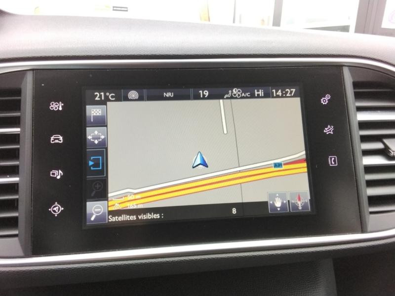 Used PEUGEOT 308 1.2 Puretech 110ch Style S&S 5p 2016 Noir Perla Nera € 8640 in Lesménils