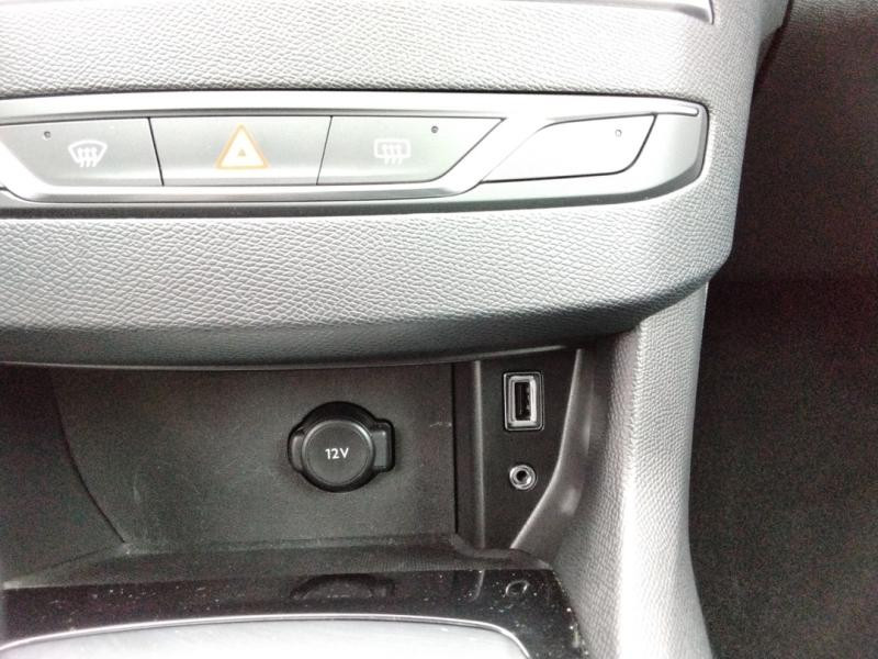 Used PEUGEOT 308 1.2 Puretech 110ch Style S&S 5p 2016 Noir Perla Nera € 8640 in Lesménils